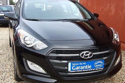Hyundai i30 65.800 km 10.980 &euro; Bottrop 46242