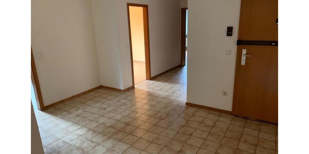 Etagenwohnung Bochum Bochum-Mitte - 3 Zimmer, 90 m&sup2;, 780&euro; | Angebot:26041657