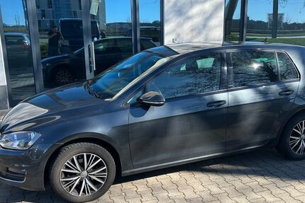 VW Golf 87.276 km 10.500 &euro; Bochum 44892