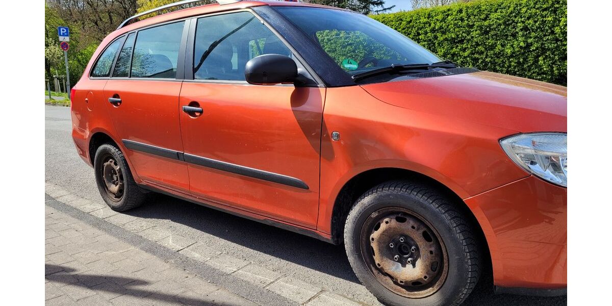 Skoda Fabia 143.200 km 2.999 &euro; Hagen 58091