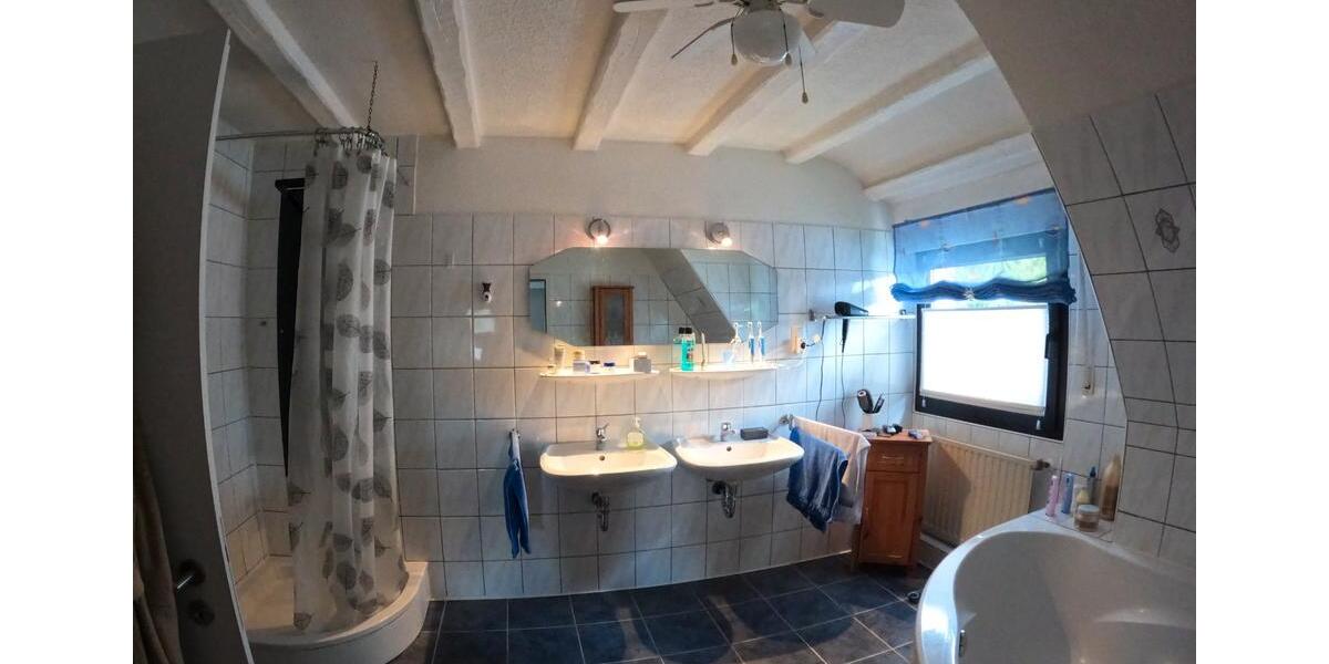 Doppelhaushälfte Duisburg Rheinhausen - 6 Zimmer, 120 m&sup2;, 420.000&euro; | Angebot:27217225