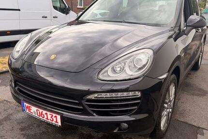Porsche Cayenne 231.000 km 16.500 &euro; Hilden 40724
