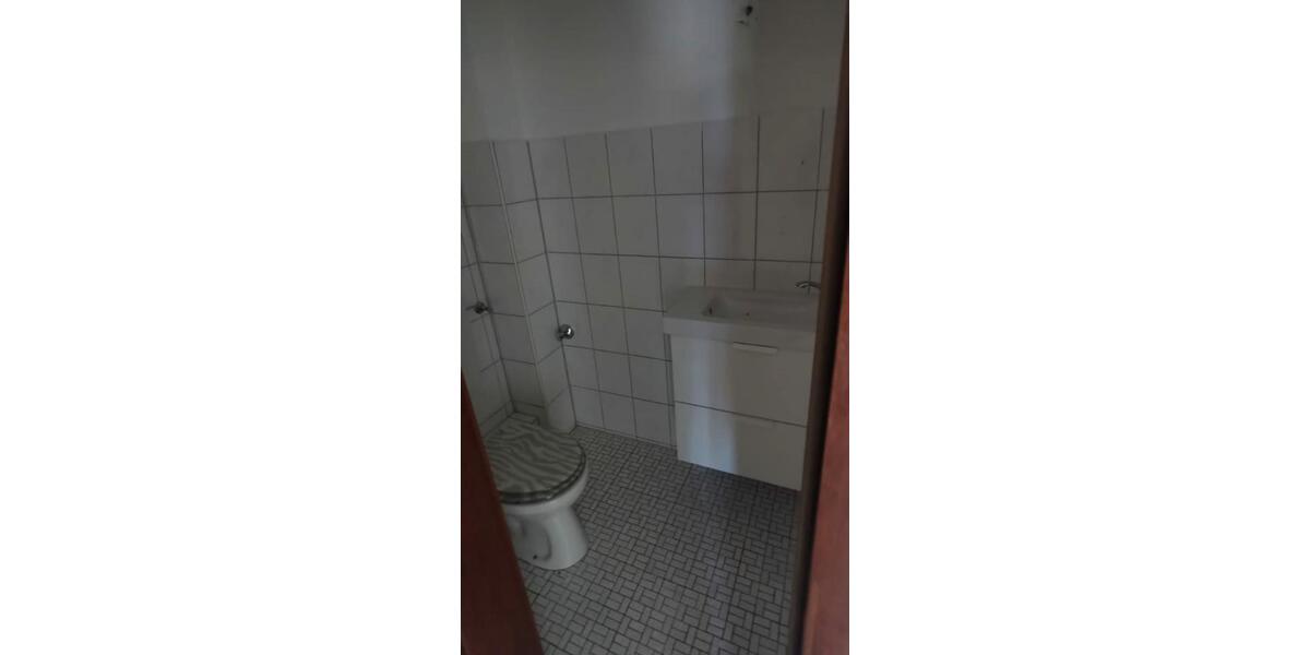 Etagenwohnung Duisburg Rheinhausen - 3.5 Zimmer, 82 m&sup2;, 1.020&euro; | Angebot:27577035