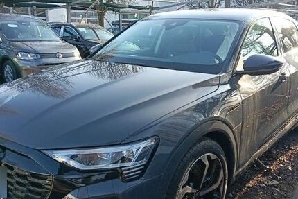 Audi Q8 e-tron 6.289 km 53.650 &euro; Hagen 58091