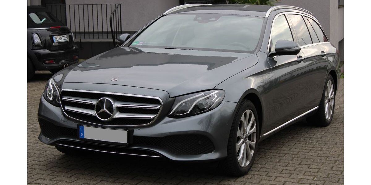 Mercedes-Benz E 200 112.590 km 22.590 &euro; Heiligenhaus 42579