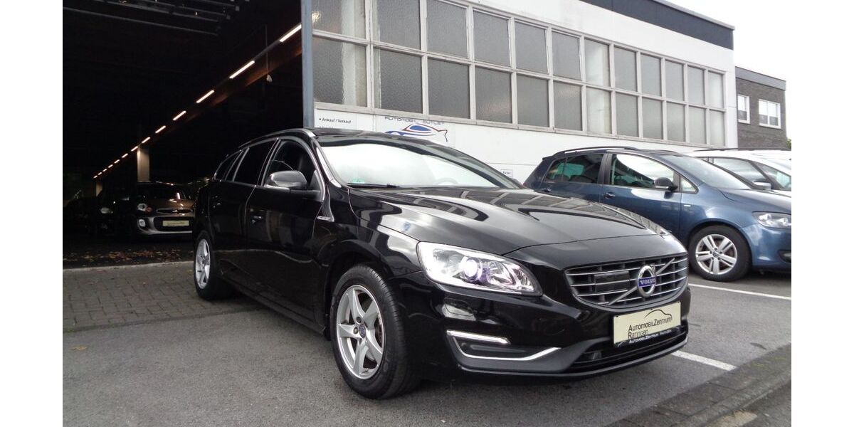 Volvo V60 107.000 km 17.990 &euro; Ratingen 40880