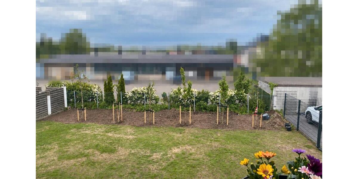 Erdgeschoßwohnung Gladbeck Alt-Rentfort - 4 Zimmer, 140 m&sup2;, 1.590&euro; | Angebot:27569858