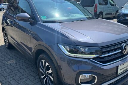 VW T-Cross 68.000 km 15.399 &euro; Mülheim / Ruhr 45473