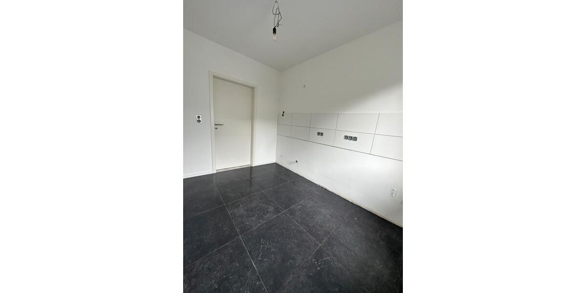 Etagenwohnung Remscheid Remscheid-Süd - 3.5 Zimmer, 75 m&sup2;, 750&euro; | Angebot:25895245