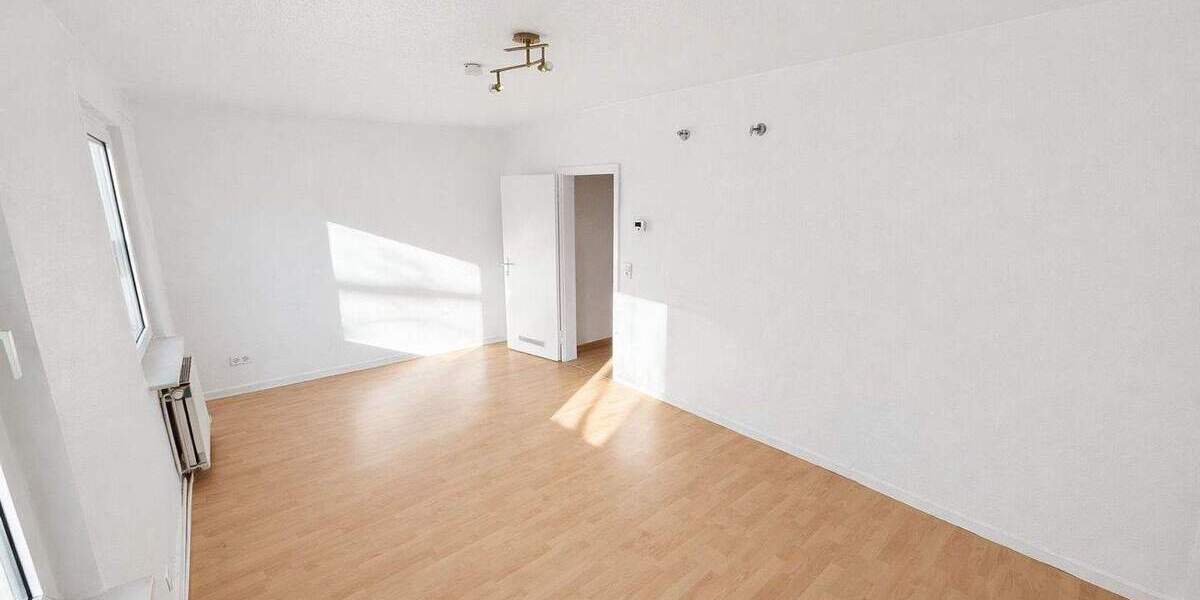 Etagenwohnung Gelsenkirchen Altstadt - 2 Zimmer, 62 m&sup2;, 690&euro; | Angebot:25782171