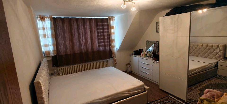 Etagenwohnung Essen Stadtbezirk IV - 3 Zimmer, 75 m&sup2;, 570&euro; | Angebot:26036967