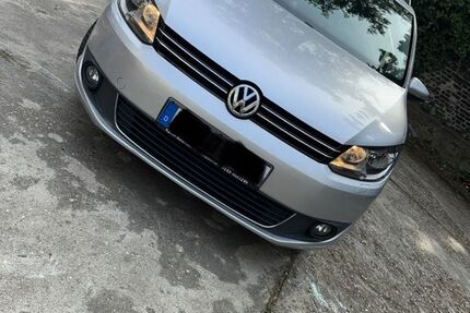 VW Touran 225.000 km 8.700 &euro; Wuppertal 42327