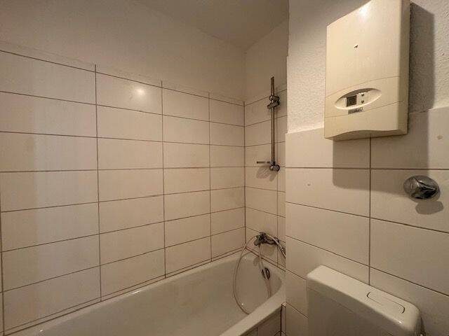 Zimmer Wuppertal Elberfeld - 2 Zimmer, 73 m&sup2;, 690&euro; | Angebot:26545352