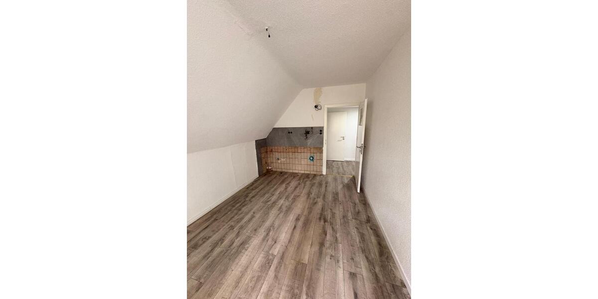Etagenwohnung Duisburg Mittelmeiderich - 3 Zimmer, 55 m&sup2;, 550&euro; | Angebot:27535268