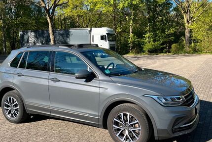 VW Tiguan 53.000 km 26.500 &euro; Neuss 41468