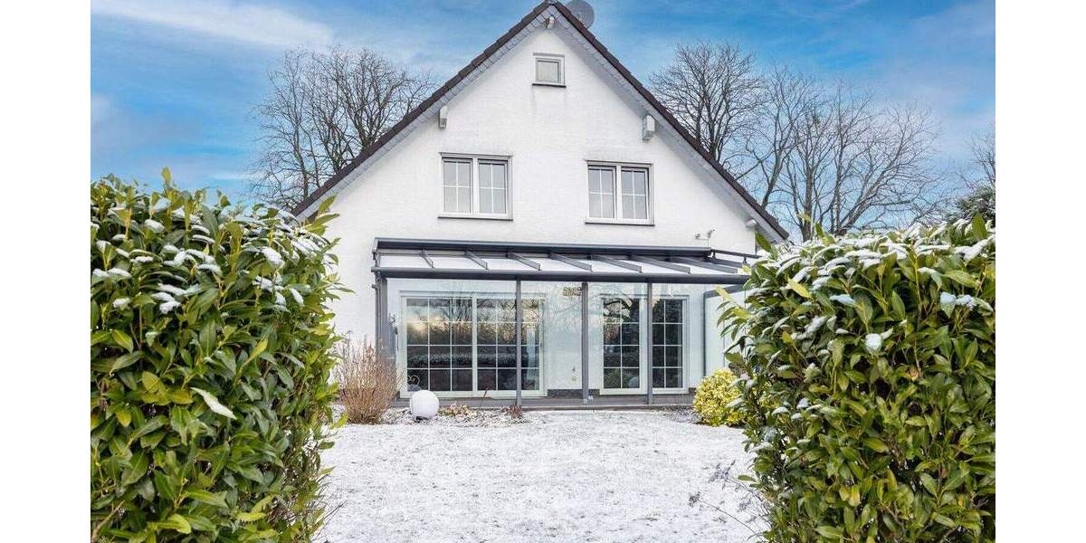 Einfamilienhaus Remscheid Lüttringhausen - 5 Zimmer, 148 m&sup2;, 550.000&euro; | Angebot:25693672