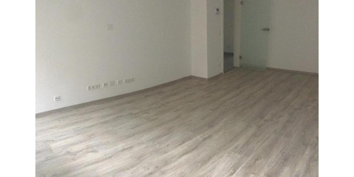 Etagenwohnung Wuppertal Gemarkung Elberfeld - 2 Zimmer, 65 m&sup2;, 685&euro; | Angebot:25725474