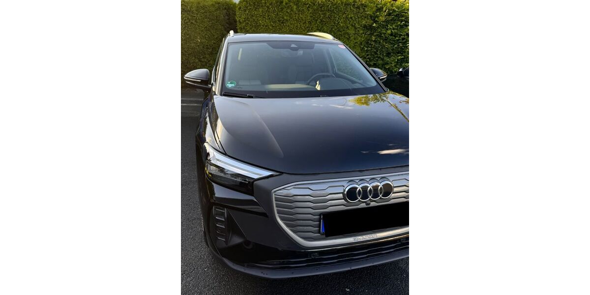 Audi Q4 e-tron 40.000 km 24.900 &euro; Solingen 42653