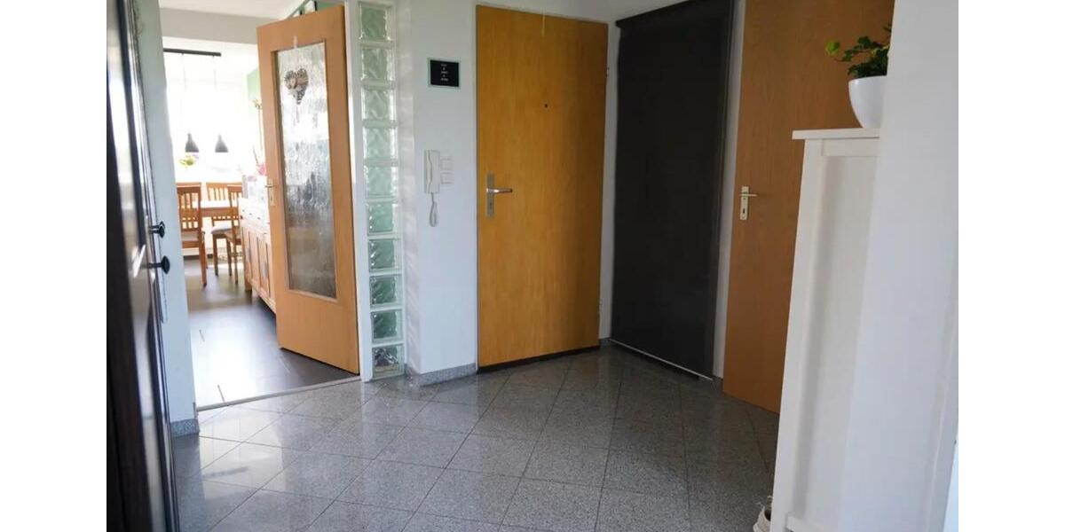 Dachgeschoßwohnung Bochum Bochum-Nord - 2.5 Zimmer, 64 m&sup2;, 608&euro; | Angebot:26048893