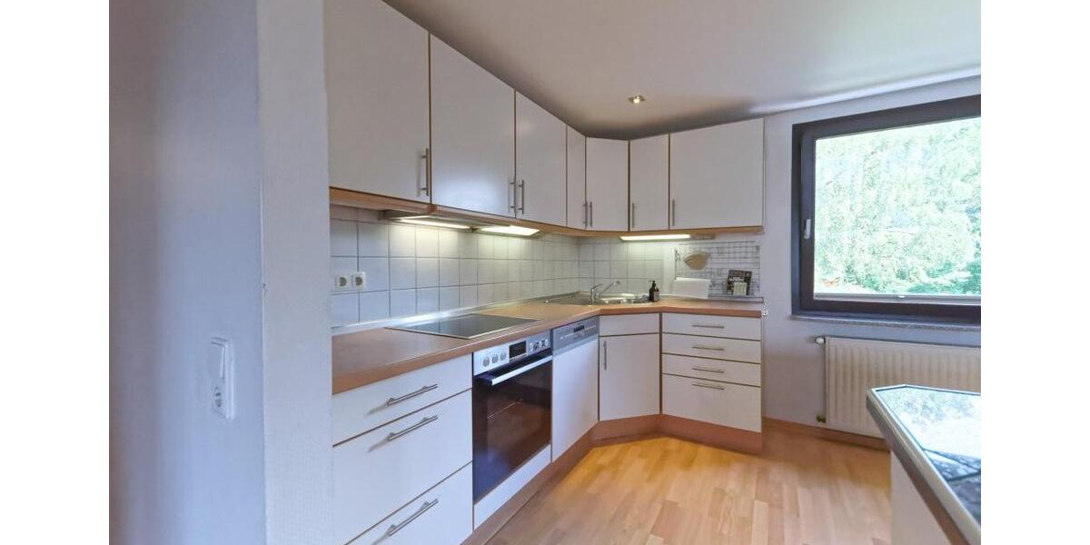 Dachgeschoßwohnung Oberhausen Biefang - 4 Zimmer, 97 m&sup2;, 217.000&euro; | Angebot:27224333