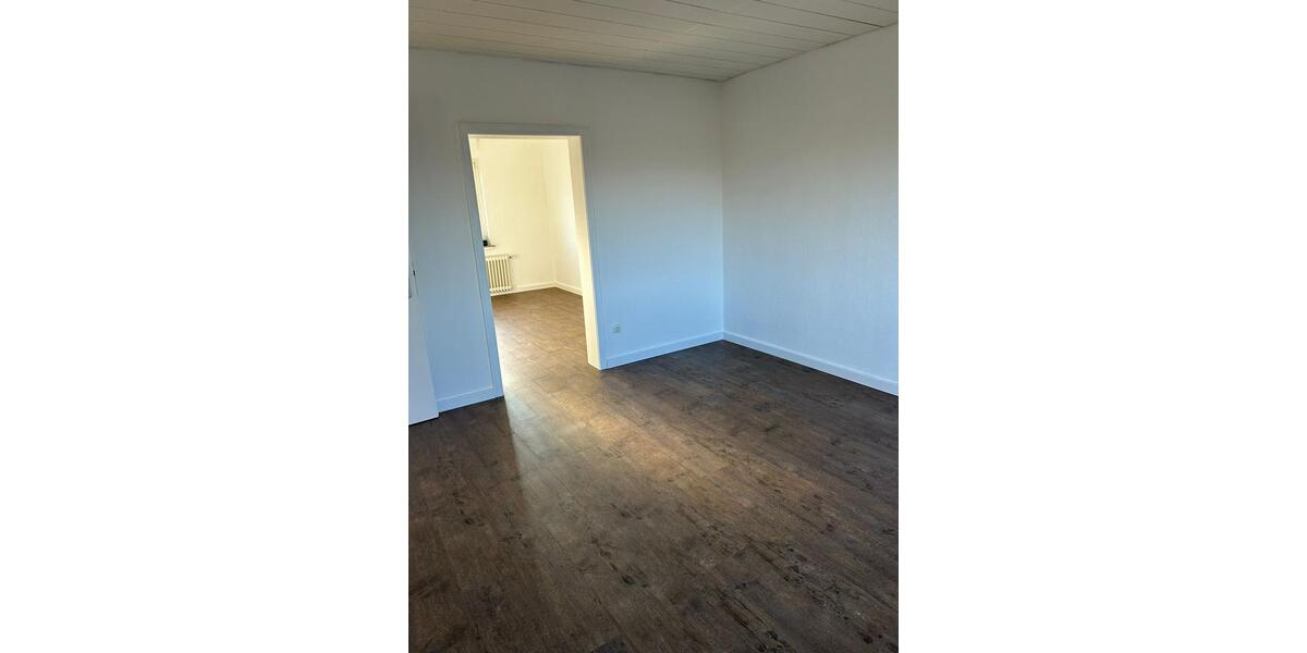 Etagenwohnung Essen Stadtbezirk IV - 3 Zimmer, 57 m&sup2;, 650&euro; | Angebot:26549733
