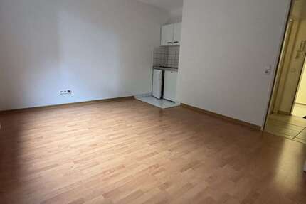 Wohnung Wuppertal Grifflenberg - 1 Zimmer, 23 m&sup2;, 395&euro; | Angebot:27230912