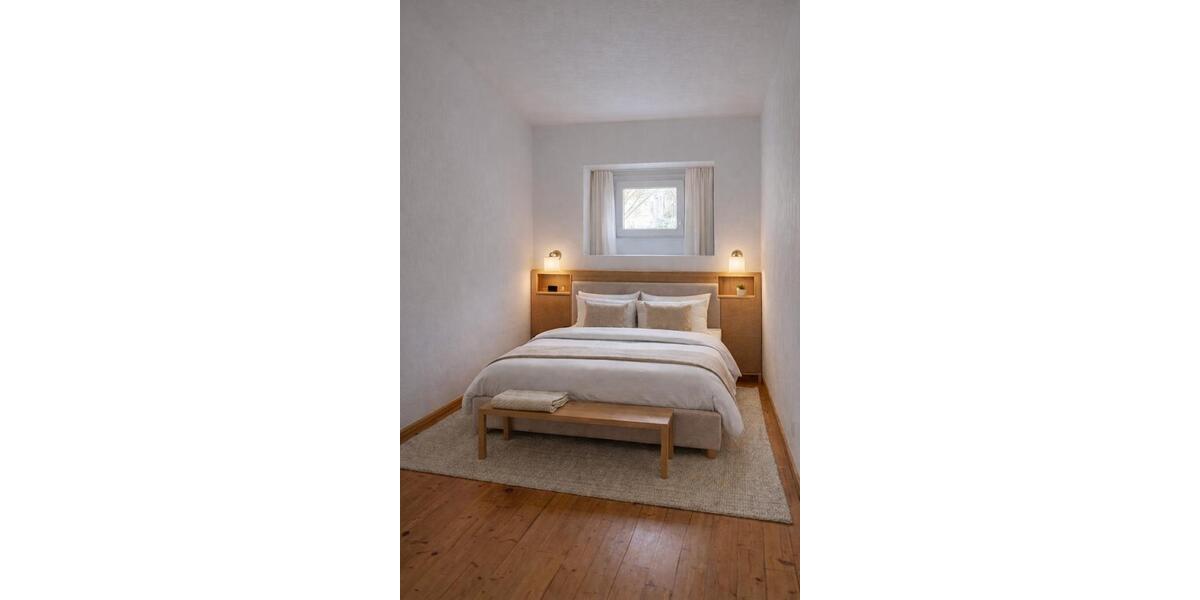 Etagenwohnung Wuppertal - 2 Zimmer, 76 m&sup2;, 760&euro; | Angebot:25720441