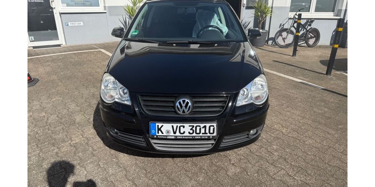VW Polo 164.552 km 2.800 &euro; Düsseldorf 40223