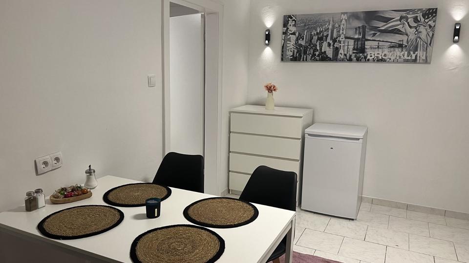 Etagenwohnung Essen Stadtbezirk V - 2 Zimmer, 39 m&sup2;, 85.000&euro; | Angebot:24750546