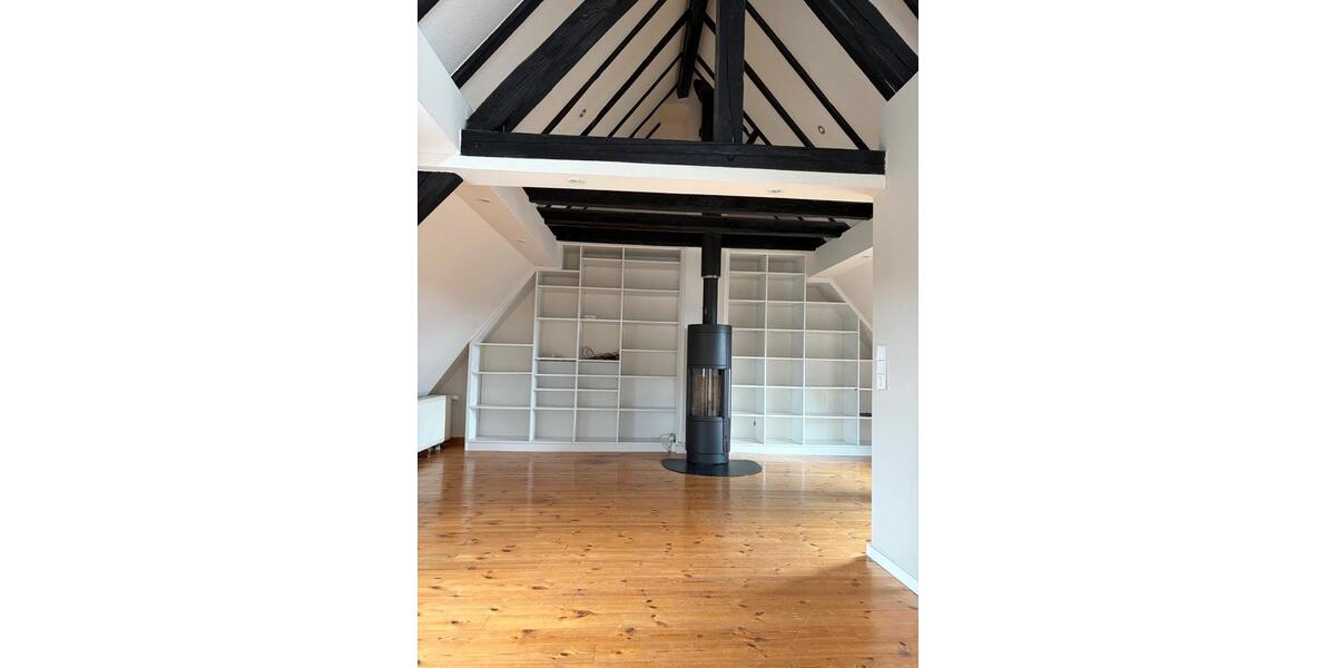 Dachgeschoßwohnung Düsseldorf Stadtbezirk 7 - 4 Zimmer, 139 m&sup2;, 620.000&euro; | Angebot:27496427