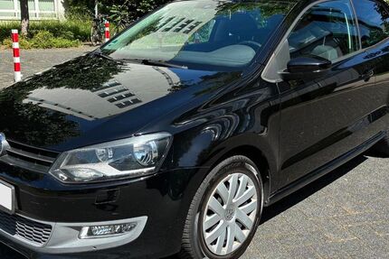 VW Polo 135.000 km 5.950 &euro; Düsseldorf 40468