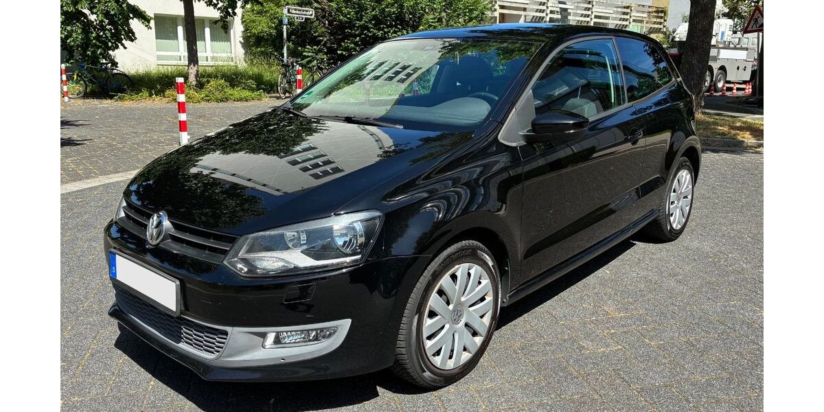 VW Polo 135.000 km 5.950 &euro; Düsseldorf 40468