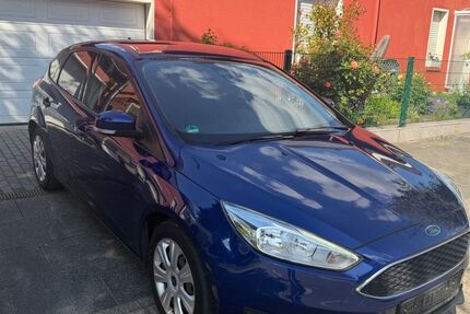 Ford Focus 120.000 km 6.999 &euro; Essen 45147