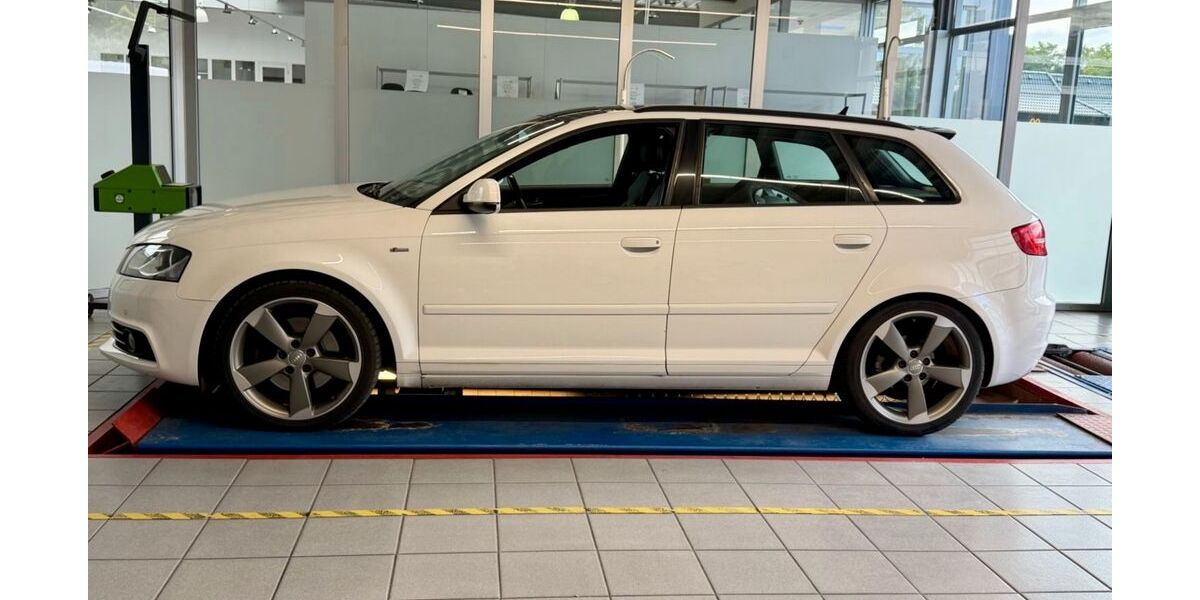 Audi A3 224.000 km 8.999 &euro; Wuppertal 42277