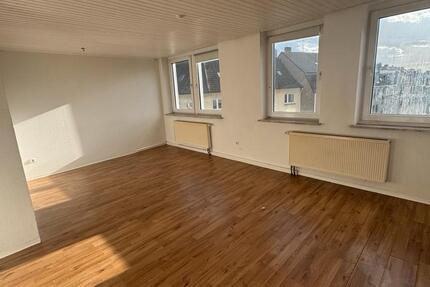 Wohnung Düsseldorf Derendorf - 2 Zimmer, 85 m&sup2;, 650&euro; | Angebot:25963709