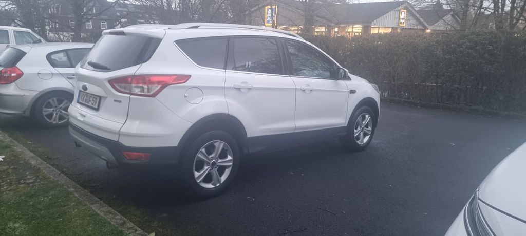 Ford Kuga 149.225 km 6.990 &euro; Erkrath 40699