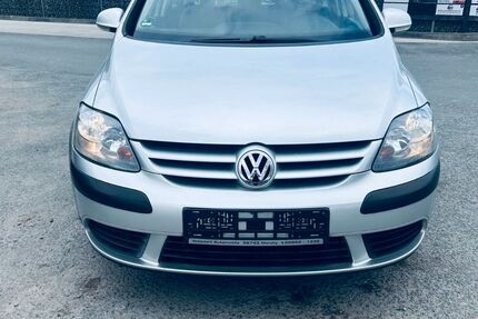 VW Golf 132.000 km 3.700 &euro; Gelsenkirchen 45884