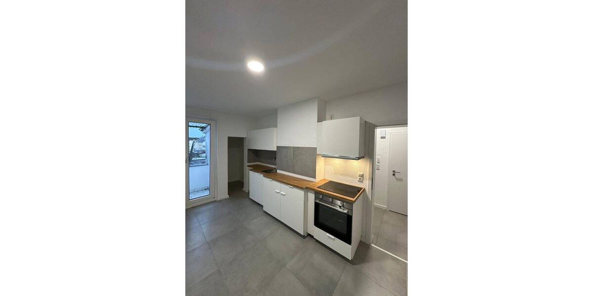 Etagenwohnung Düsseldorf Rath - 2 Zimmer, 55 m&sup2;, 238.500&euro; | Angebot:26835448