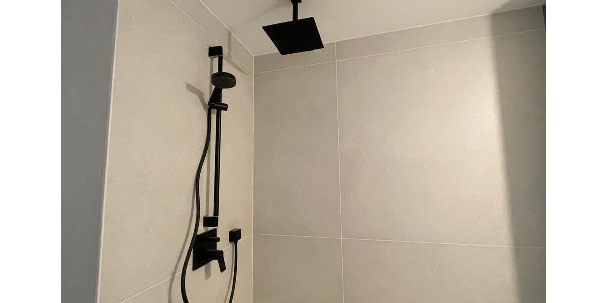 Etagenwohnung Hilden - 3 Zimmer, 100 m&sup2;, 2.000&euro; | Angebot:22711235