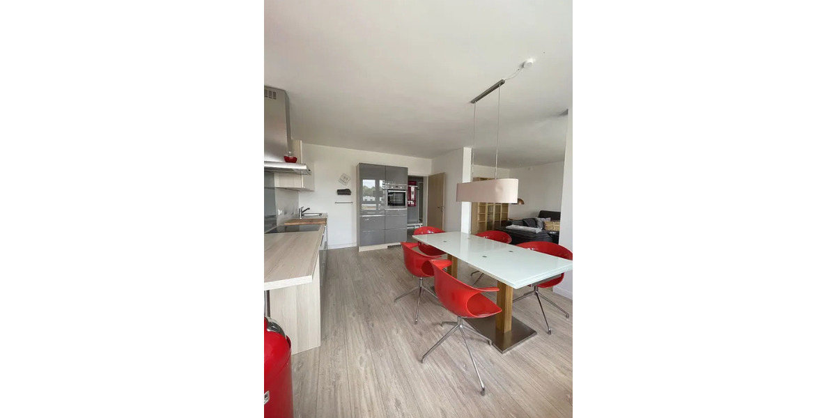 Etagenwohnung Düsseldorf Altstadt - 2 Zimmer, 72 m&sup2;, 500&euro; | Angebot:25958300