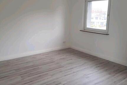 Wohnung Burscheid - 4 Zimmer, 73 m&sup2;, 1.070&euro; | Angebot:26032958