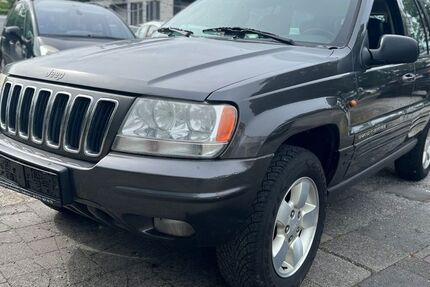 Jeep Grand Cherokee 145.000 km 4.990 &euro; Duisburg 47138