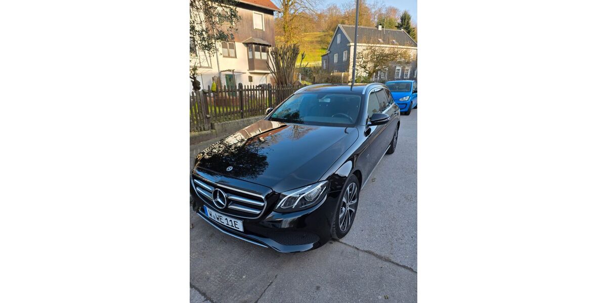 Mercedes-Benz E 300 148.000 km 22.900 &euro; Wuppertal 42117