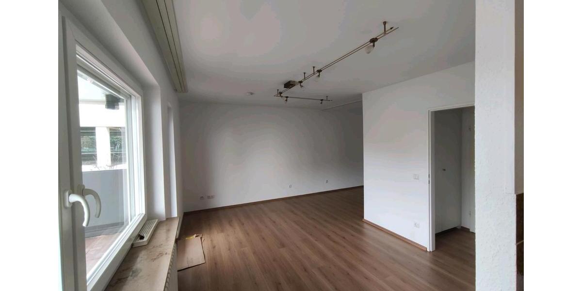 Terrassenwohnung Remscheid Remscheid-Süd - 1 Zimmer, 40 m&sup2;, 350&euro; | Angebot:25959317