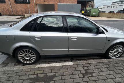Audi A4 114.556 km 800 &euro; Monheim am Rhein 40789