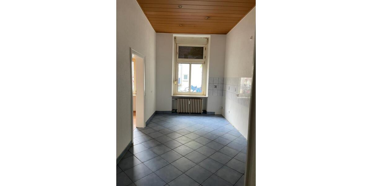 Erdgeschoßwohnung Wuppertal Unterbarmen - 3 Zimmer, 100 m&sup2;, 800&euro; | Angebot:23904688