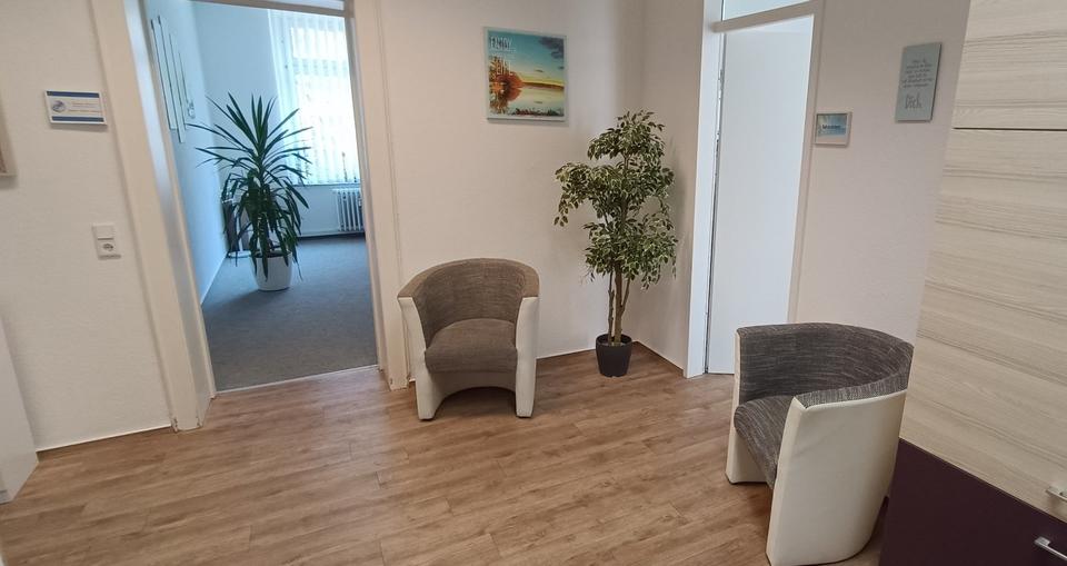 Gewerbeobjekt Düsseldorf Stadtmitte - 180&euro; | Angebot:18902077