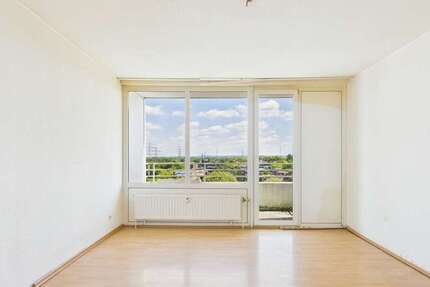 Wohnung Gelsenkirchen Gelsenkirchen-Mitte - 3 Zimmer, 79 m&sup2;, 83.000&euro; | Angebot:23662092