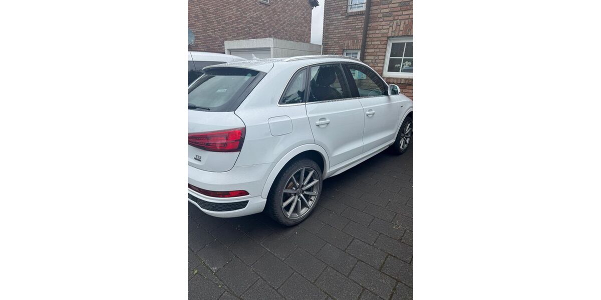 Audi Q3 176.387 km 18.990 &euro; Bochum 44789