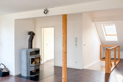 Wohnung Schwelm - 5 Zimmer, 131 m&sup2;, 1.200&euro; | Angebot:26087002